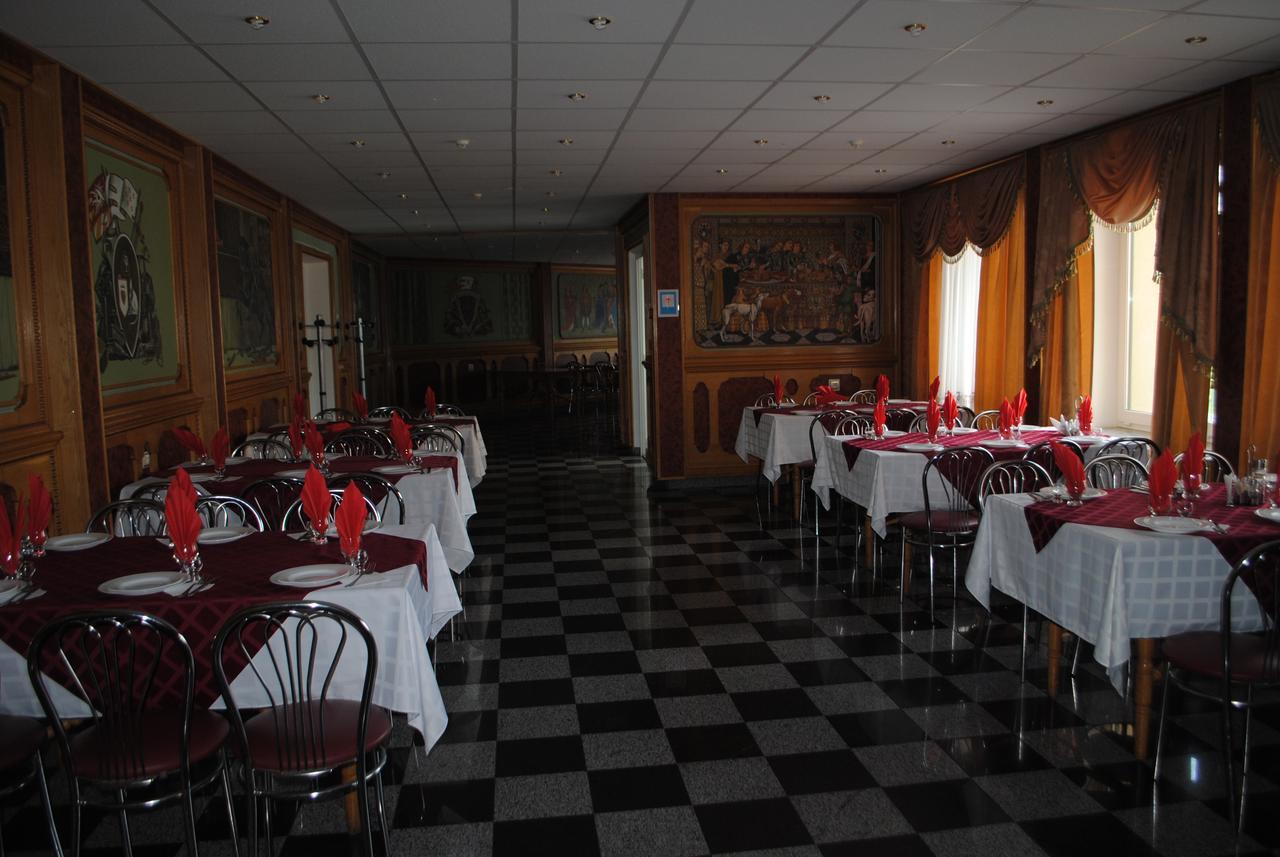 Hotel - Restaurant "Lion'S Heart" Velyka Omelyana Luaran gambar