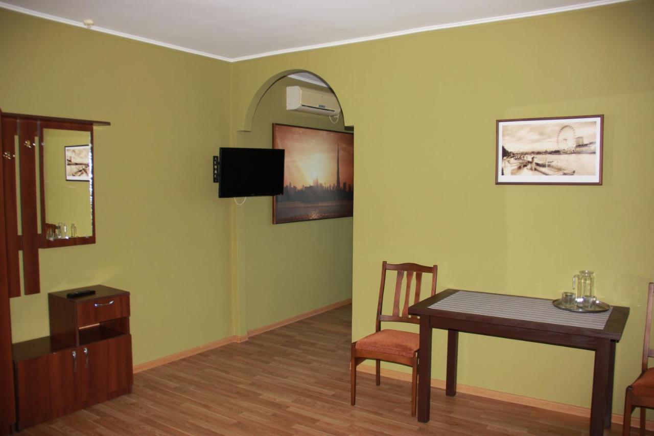 Hotel - Restaurant "Lion'S Heart" Velyka Omelyana Luaran gambar
